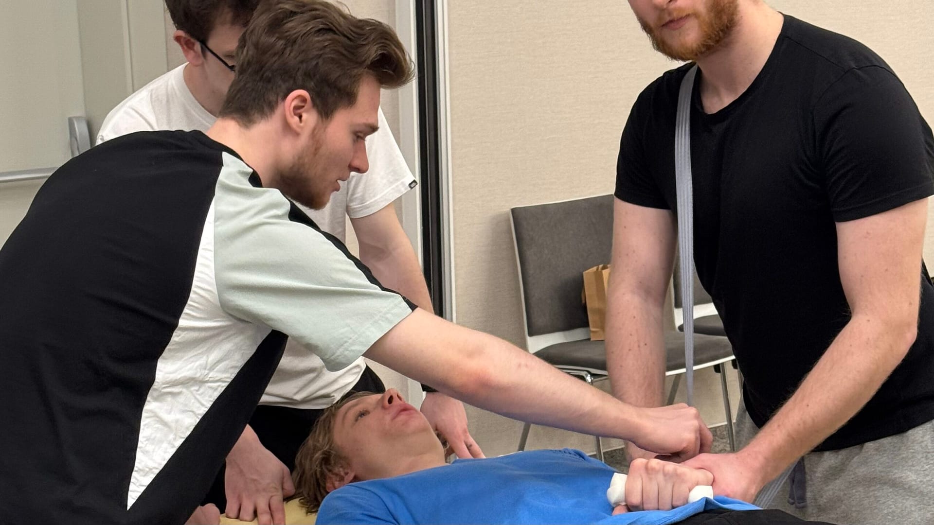 Zdravie pohybom - Librum Foundation venovalo desiatkam študentov fyzioterapie účasť na akreditovaných kurzoch